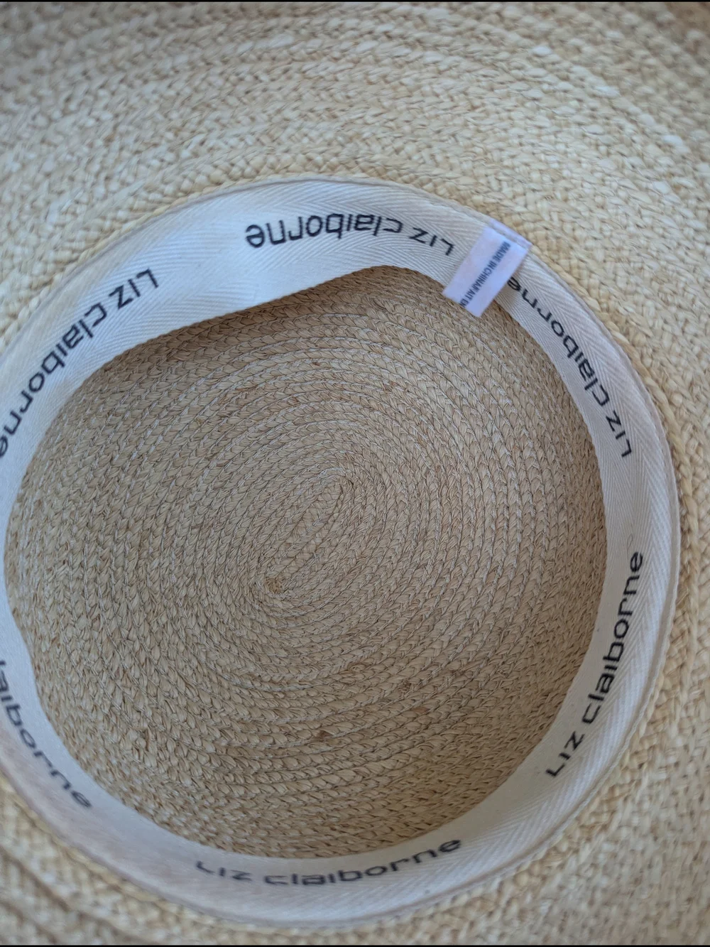 Vintage Liz Claiborne Straw Sun Hat in Natural Tan
